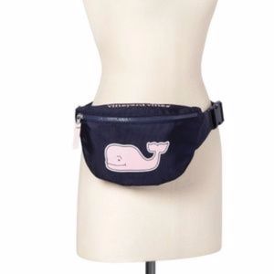 Vineyard Vines Bags - NWT Vineyard Vines whale Target Fanny Pack in hand Vineyard Vines Bags - NWT Vineyard Vines whale Target Fanny Pack in hand